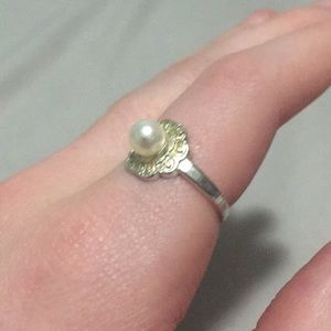Pearl Ring